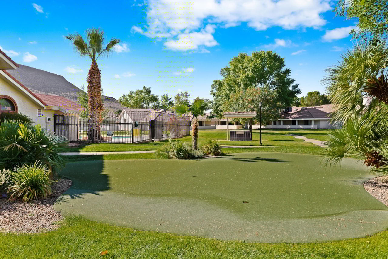 275 S Valley View DR #J202 St George, UT 84770 condo for sale, MLS#25-264015 - Erika Rogers Photo 7