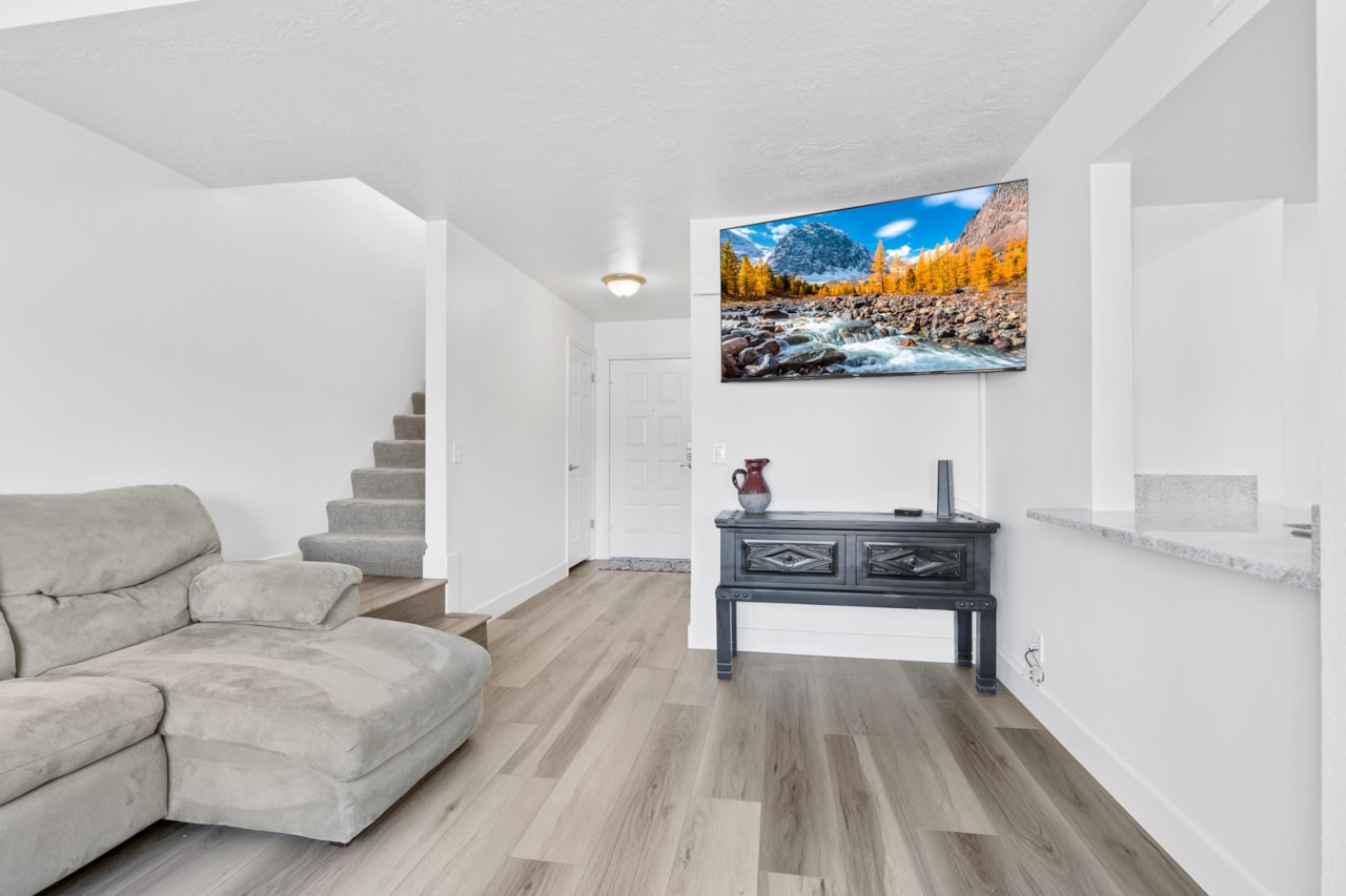 275 S Valley View DR #J202 St George, UT 84770 condo for sale, MLS#25-264015 - Erika Rogers Photo 24