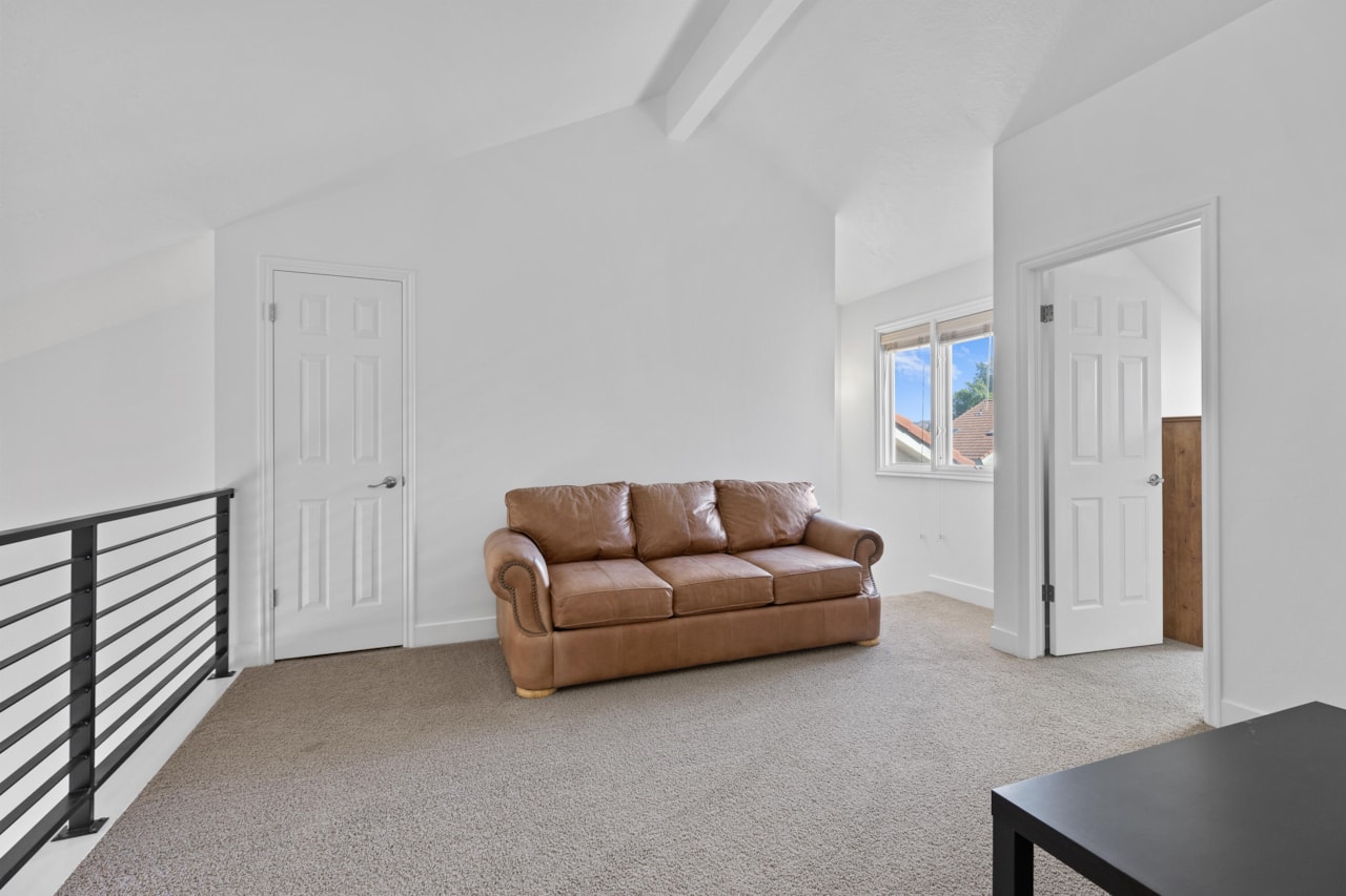 275 S Valley View DR #J202 St George, UT 84770 condo for sale, MLS#25-264015 - Erika Rogers Photo 30