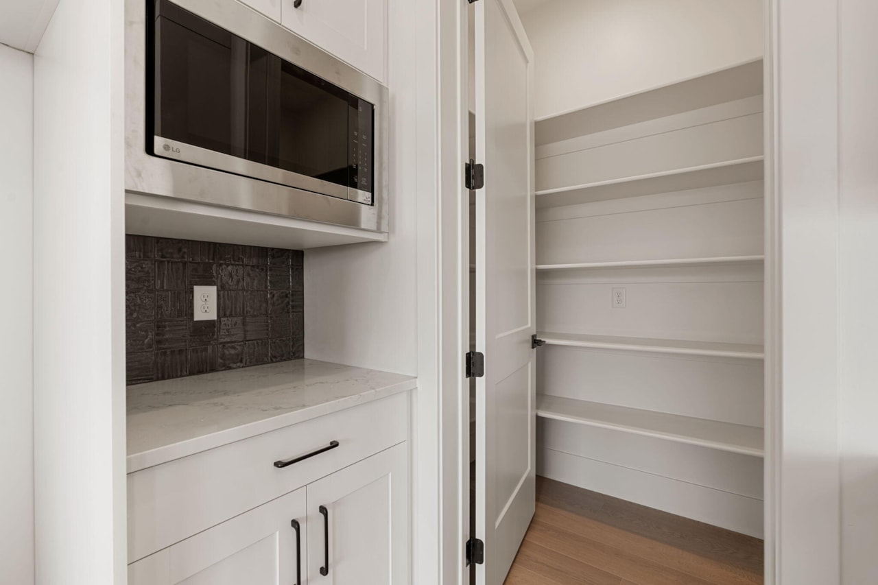 1585 E Black Brush DR Washington, UT 84780 home for sale, MLS#25-264850 - Erika Rogers Photo 16