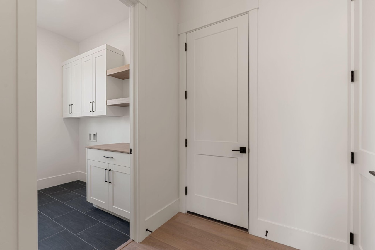 1585 E Black Brush DR Washington, UT 84780 home for sale, MLS#25-264850 - Erika Rogers Photo 19