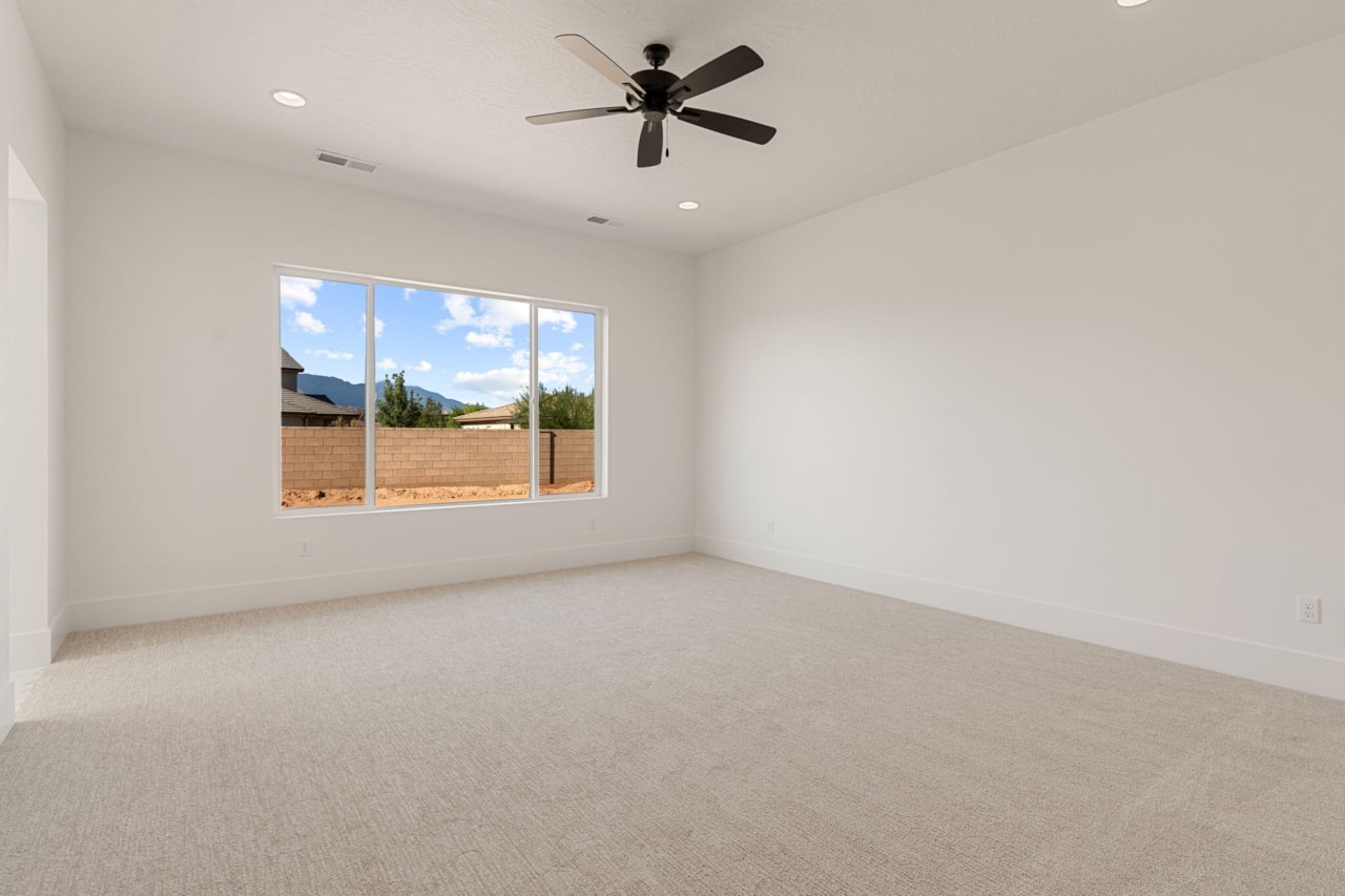 1585 E Black Brush DR Washington, UT 84780 home for sale, MLS#25-264850 - Erika Rogers Photo 23