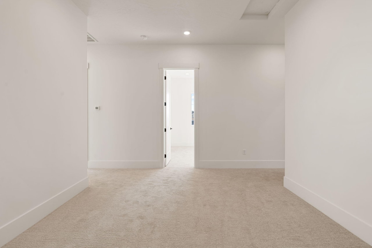 1585 E Black Brush DR Washington, UT 84780 home for sale, MLS#25-264850 - Erika Rogers Photo 31