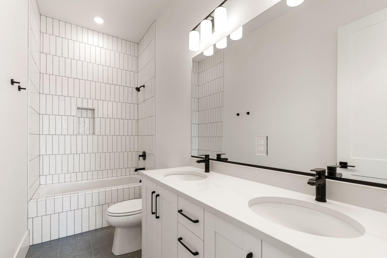 1585 E Black Brush DR Washington, UT 84780 home for sale, MLS#25-264850 - Erika Rogers Photo 35