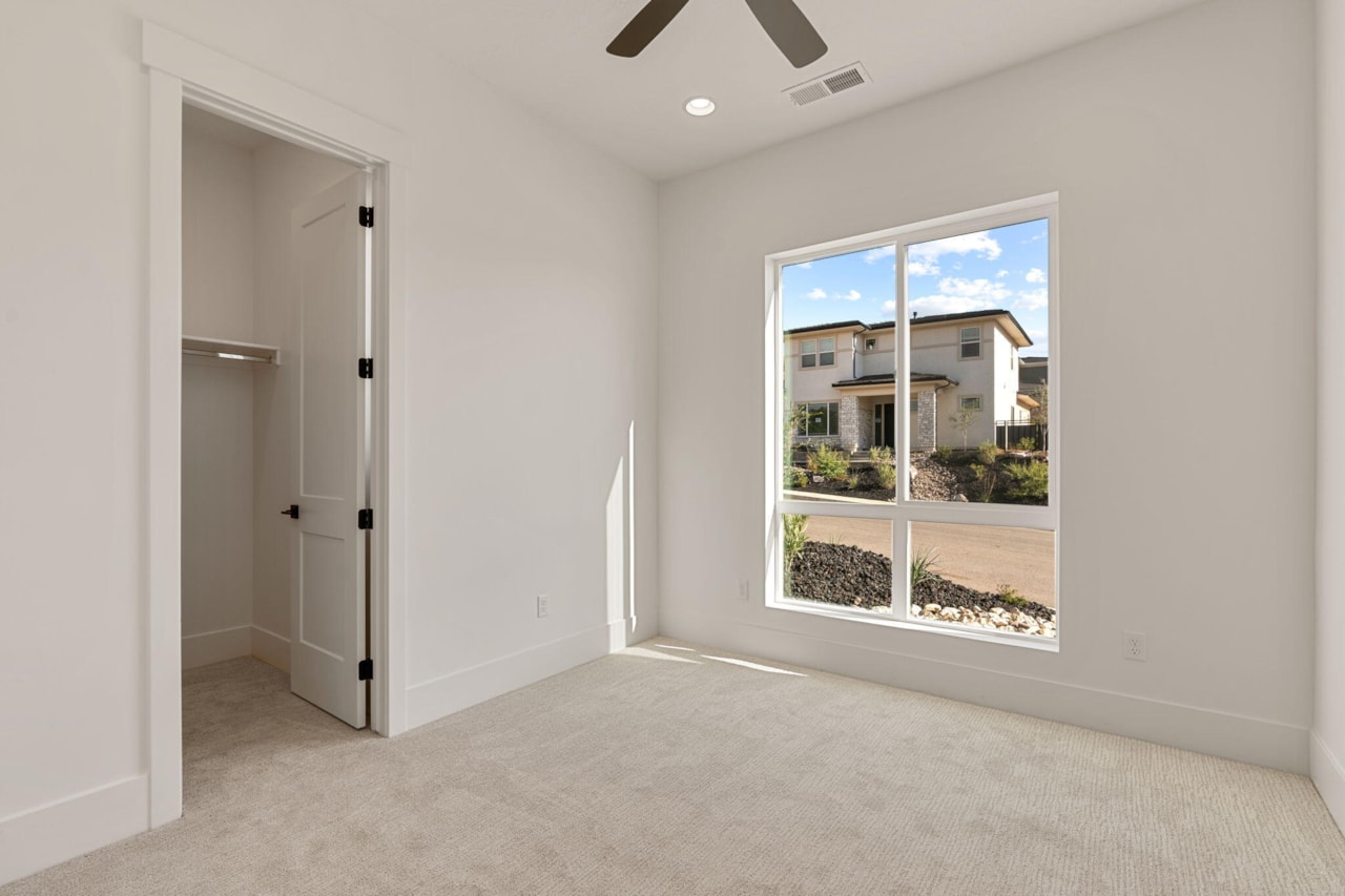 1585 E Black Brush DR Washington, UT 84780 home for sale, MLS#25-264850 - Erika Rogers Photo 39