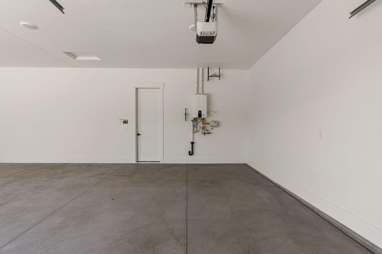 1585 E Black Brush DR Washington, UT 84780 home for sale, MLS#25-264850 - Erika Rogers Photo 44