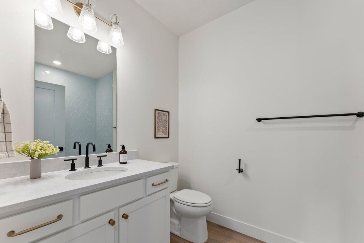 757 W Periwinkle #201 St George, UT 84790 condo for sale, MLS#25-263071 - Erika Rogers Photo 9