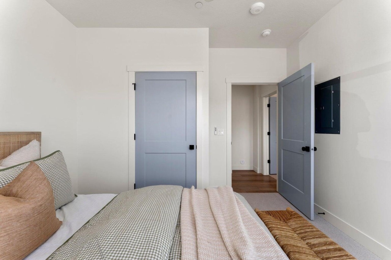 757 W Periwinkle #201 St George, UT 84790 condo for sale, MLS#25-263071 - Erika Rogers Photo 12