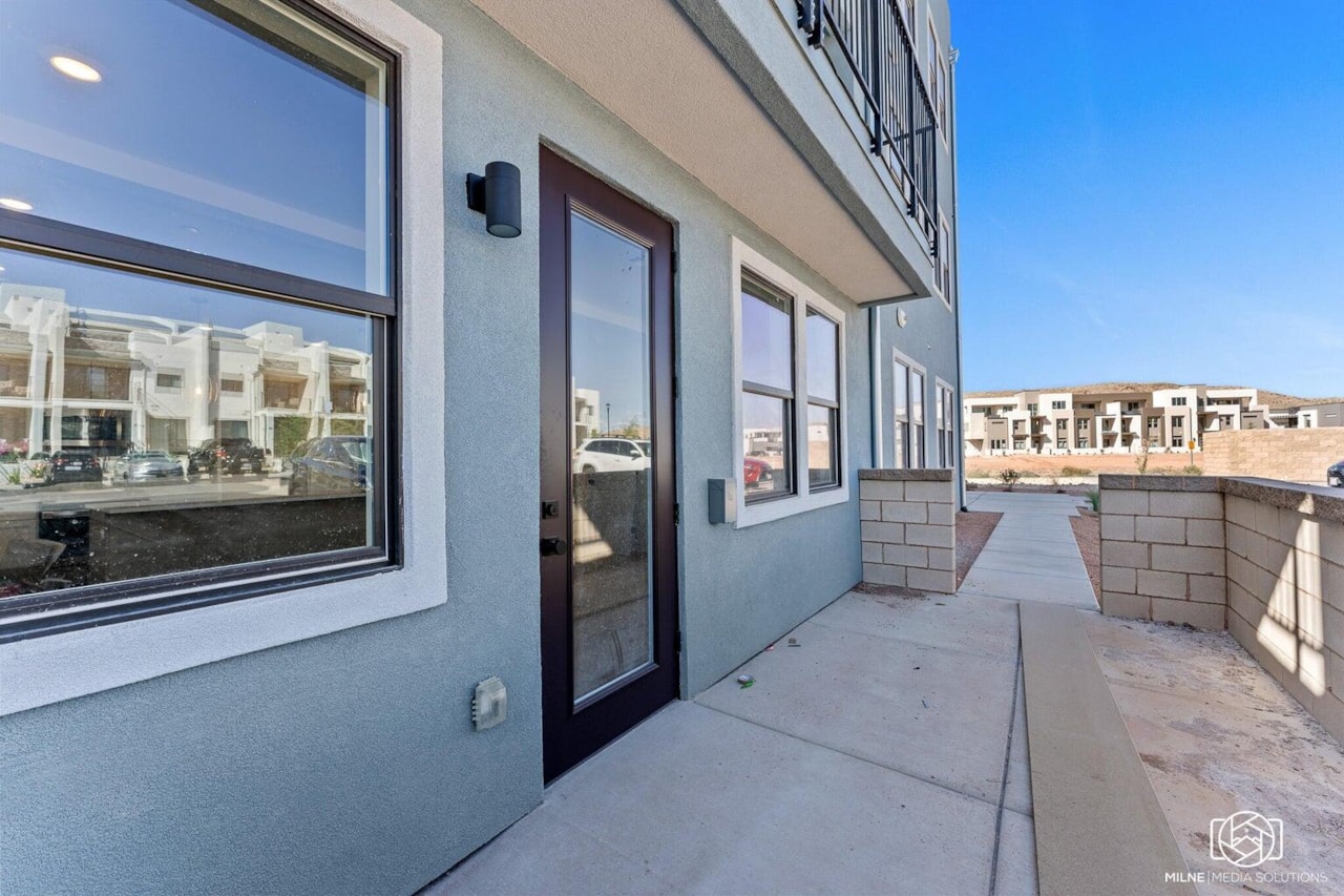 762 W Periwinkle LN #101 St George, UT 84790 condo for sale, MLS#24-256280 - Erika Rogers Photo 20