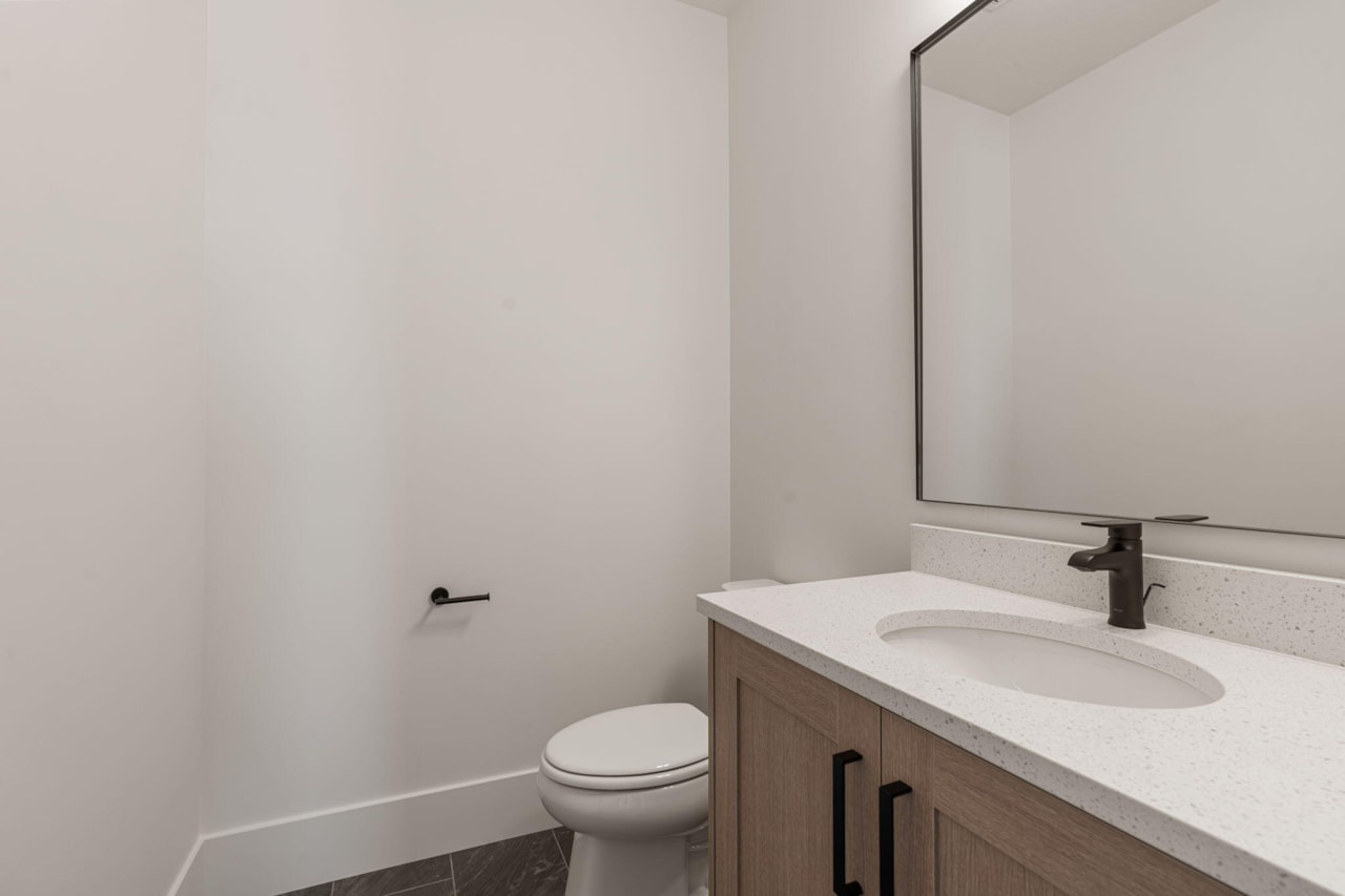 914 Marissa RD St George, UT 84790 home for sale, MLS#25-264503 - Erika Rogers Photo 28