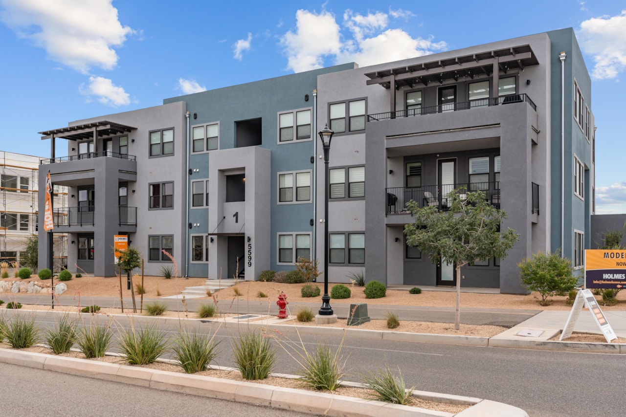 5599 S Carnelian Parkway #205 St George, UT 84790 condo for sale, MLS#25-261123 - Erika Rogers Photo 45