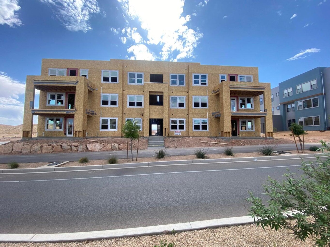 5599 Carnelian Parkway #605 St George, UT 84790 condo for sale, MLS#25-262691 - Erika Rogers Photo 6