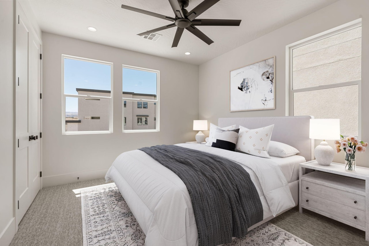 5273 S Blue Pearl Aly St George, UT 84790 home for sale, MLS#25-264392 - Erika Rogers Photo 19