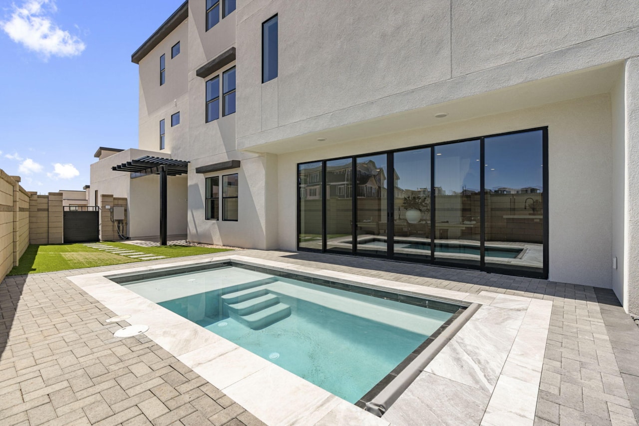 5273 S Blue Pearl Aly St George, UT 84790 home for sale, MLS#25-264392 - Erika Rogers Photo 62