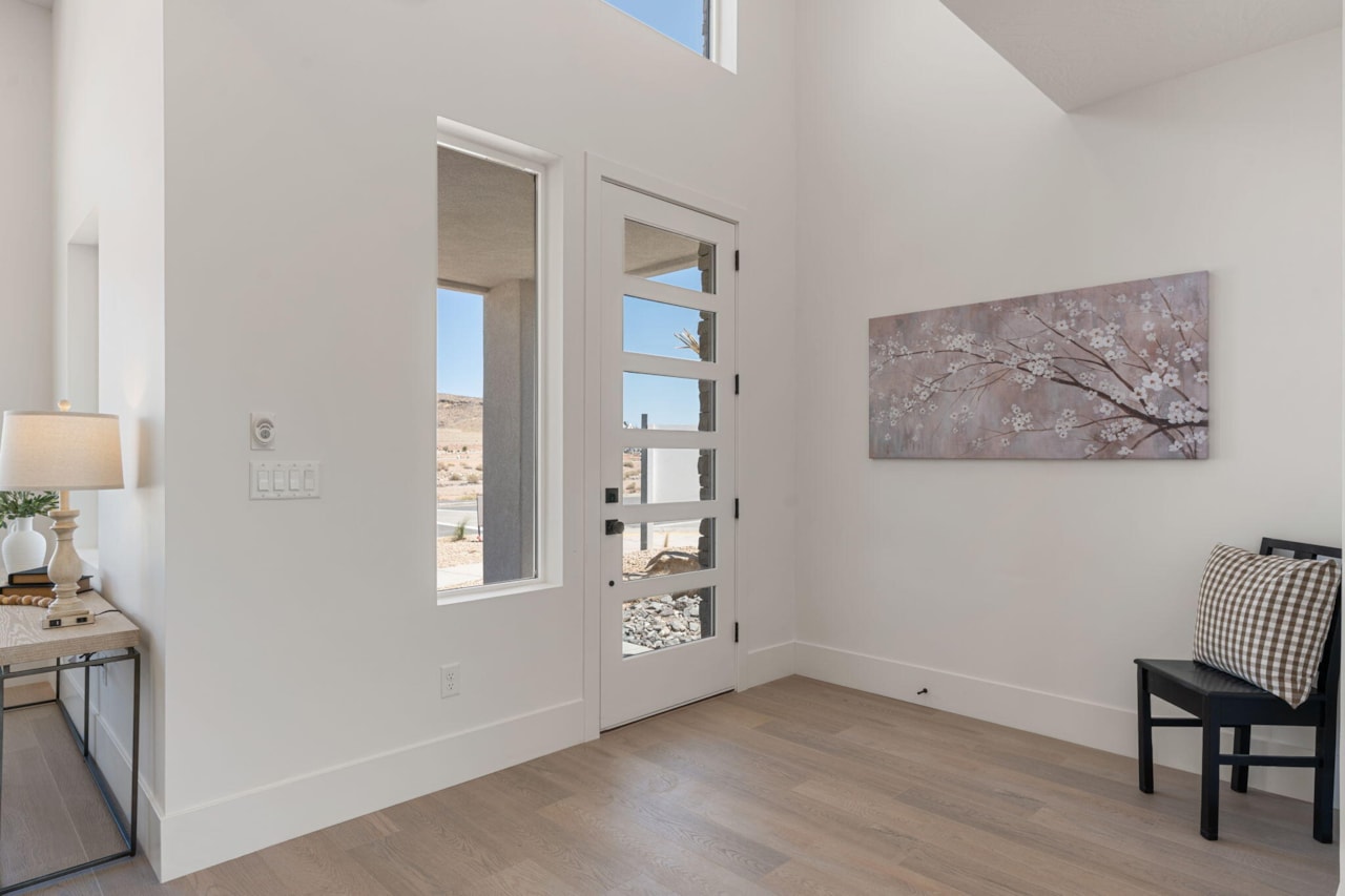 5263 S Blue Pearl Aly St George, UT 84790 home for sale, MLS#25-257992 - Erika Rogers Photo 6