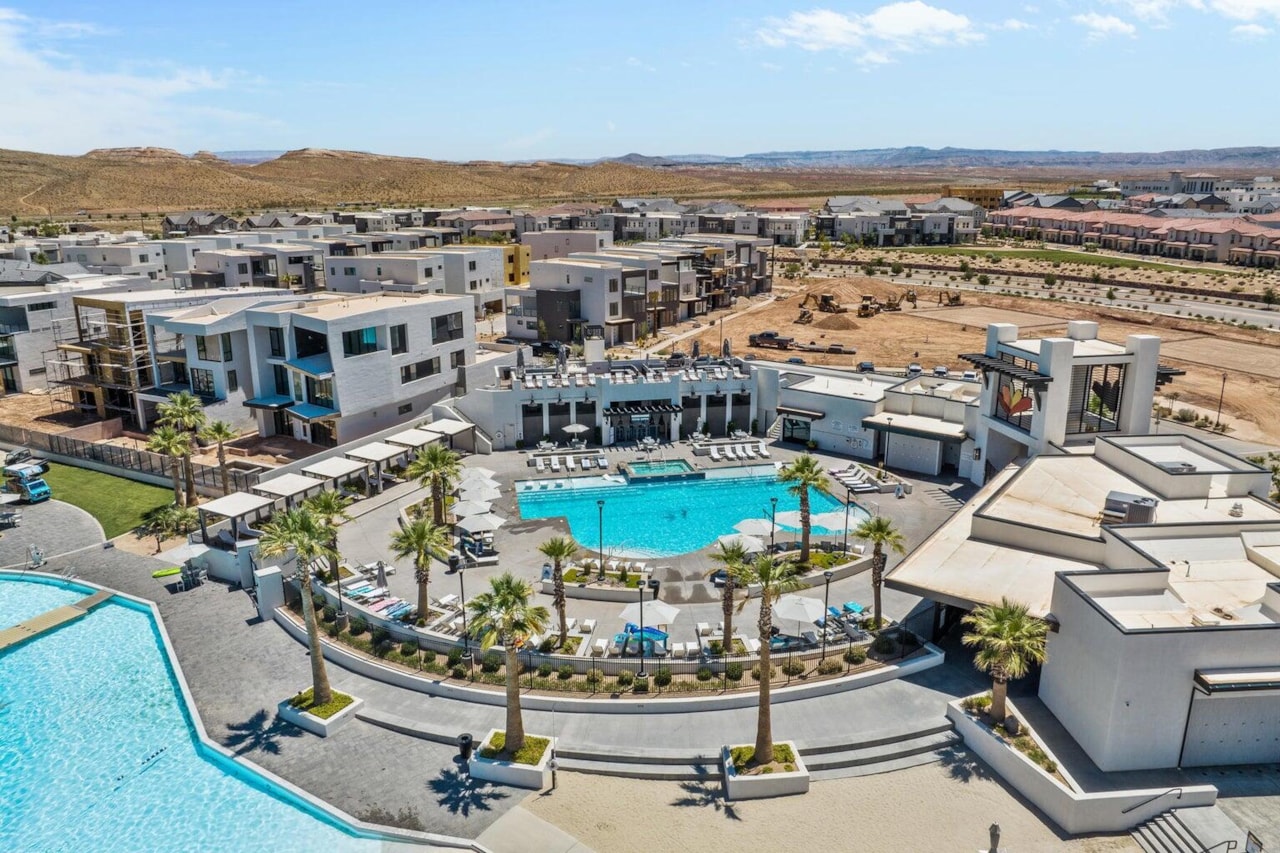 5599 S Carnelian Parkway #205 St George, UT 84790 condo for sale, MLS#25-261123 - Erika Rogers Photo 29