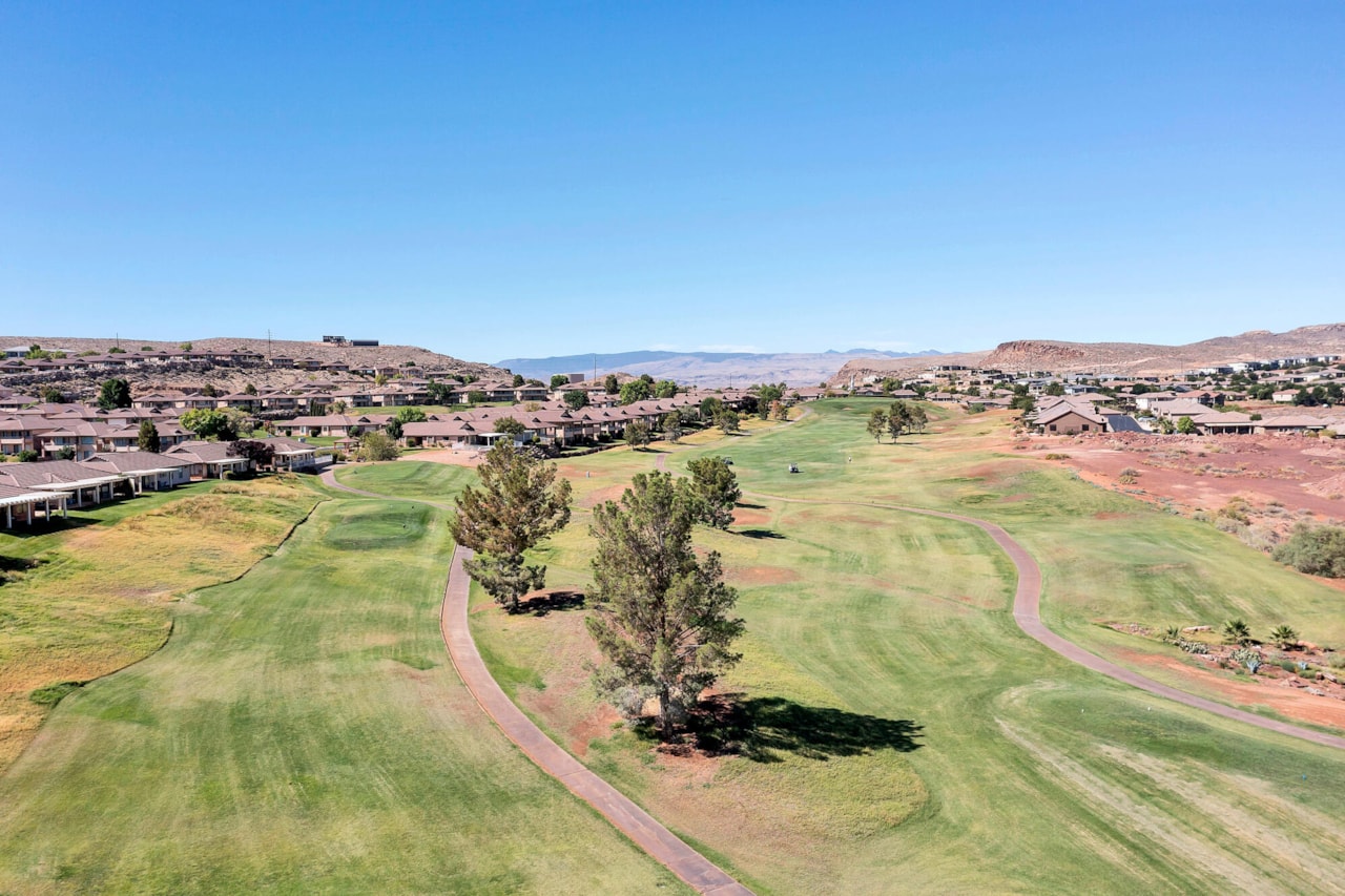 767 W Uxbridge DR St George, UT 84770 home for sale, MLS#25-263530 - Erika Rogers Photo 2