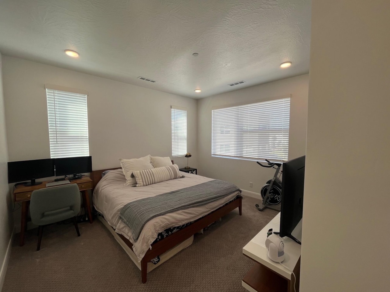 5801 S Garnet DR #2-304 St George, UT 84790 condo for sale, MLS#25-264879 - Erika Rogers Photo 14