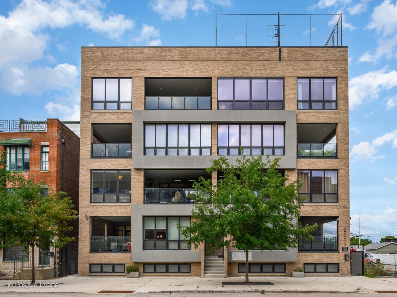 2343 N Elston Ct #2W Chicago, IL 60614 | MLS 12468487