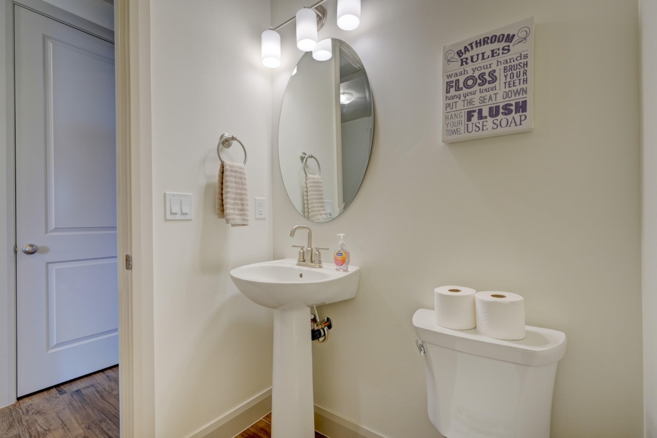 1329 Paseos ST Washington, UT 84780 home for sale, MLS#25-264936 - Erika Rogers Photo 13