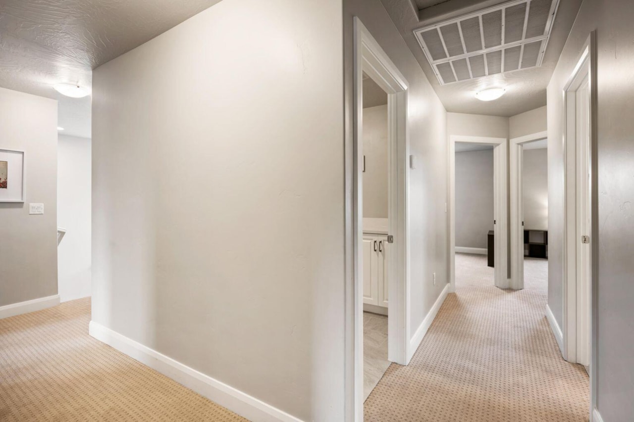 1122 Paseos ST Washington, UT 84780 home for sale, MLS#25-265058 - Erika Rogers Photo 16