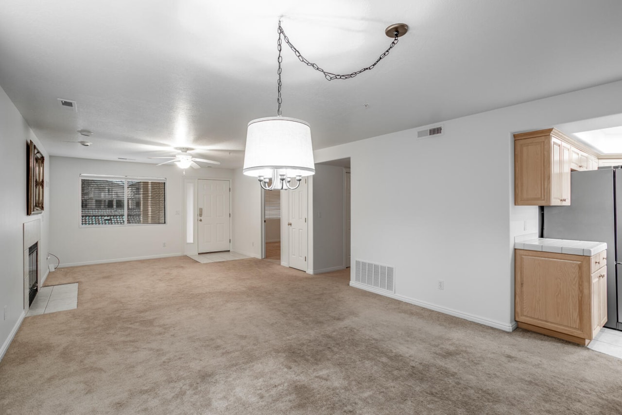 1845 W Canyon View DR #708 St George, UT 84770 condo for sale, MLS#25-259422 - Erika Rogers Photo 12