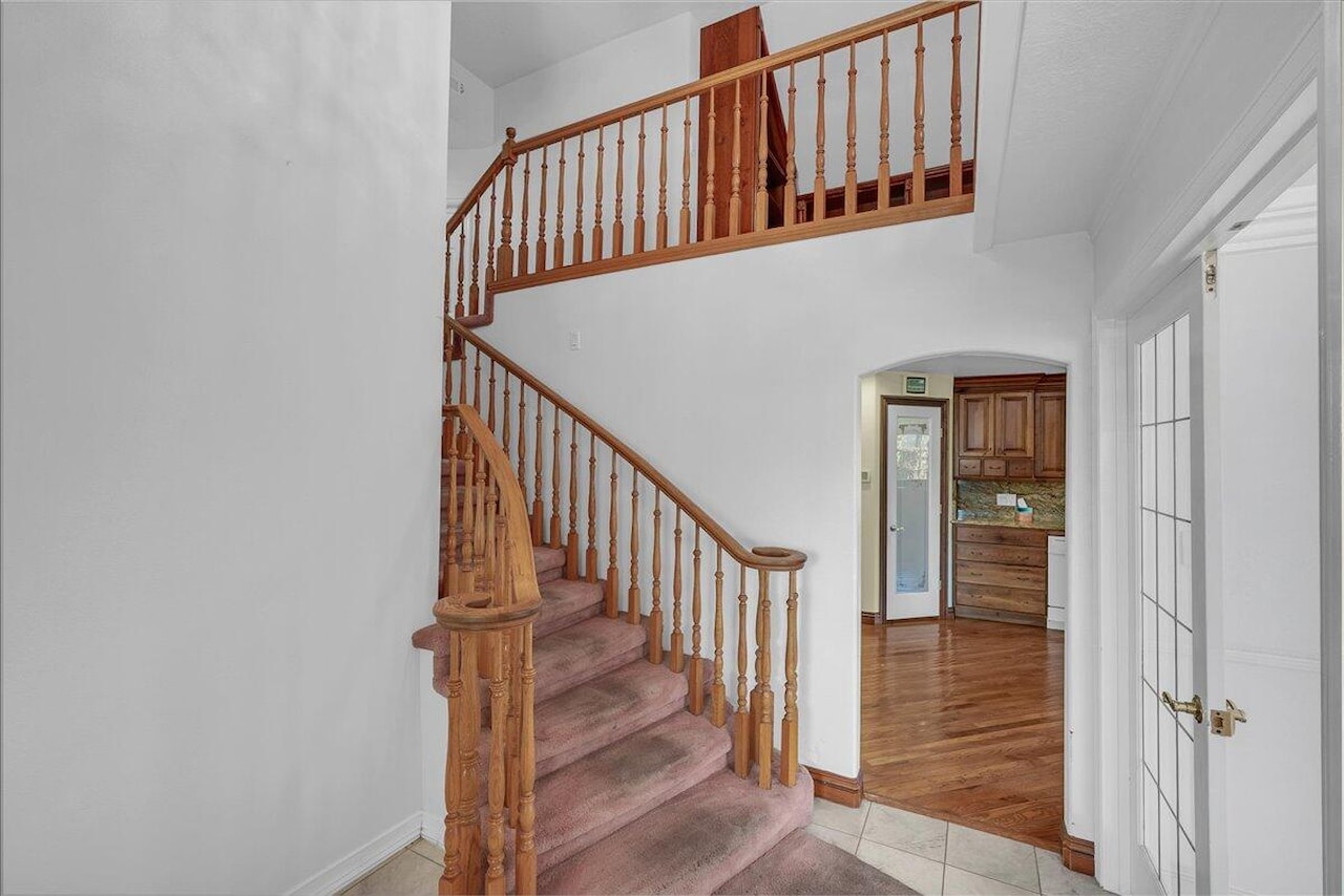 1009 N 2050  E St George, UT 84770 home for sale, MLS#25-263729 - Erika Rogers Photo 4