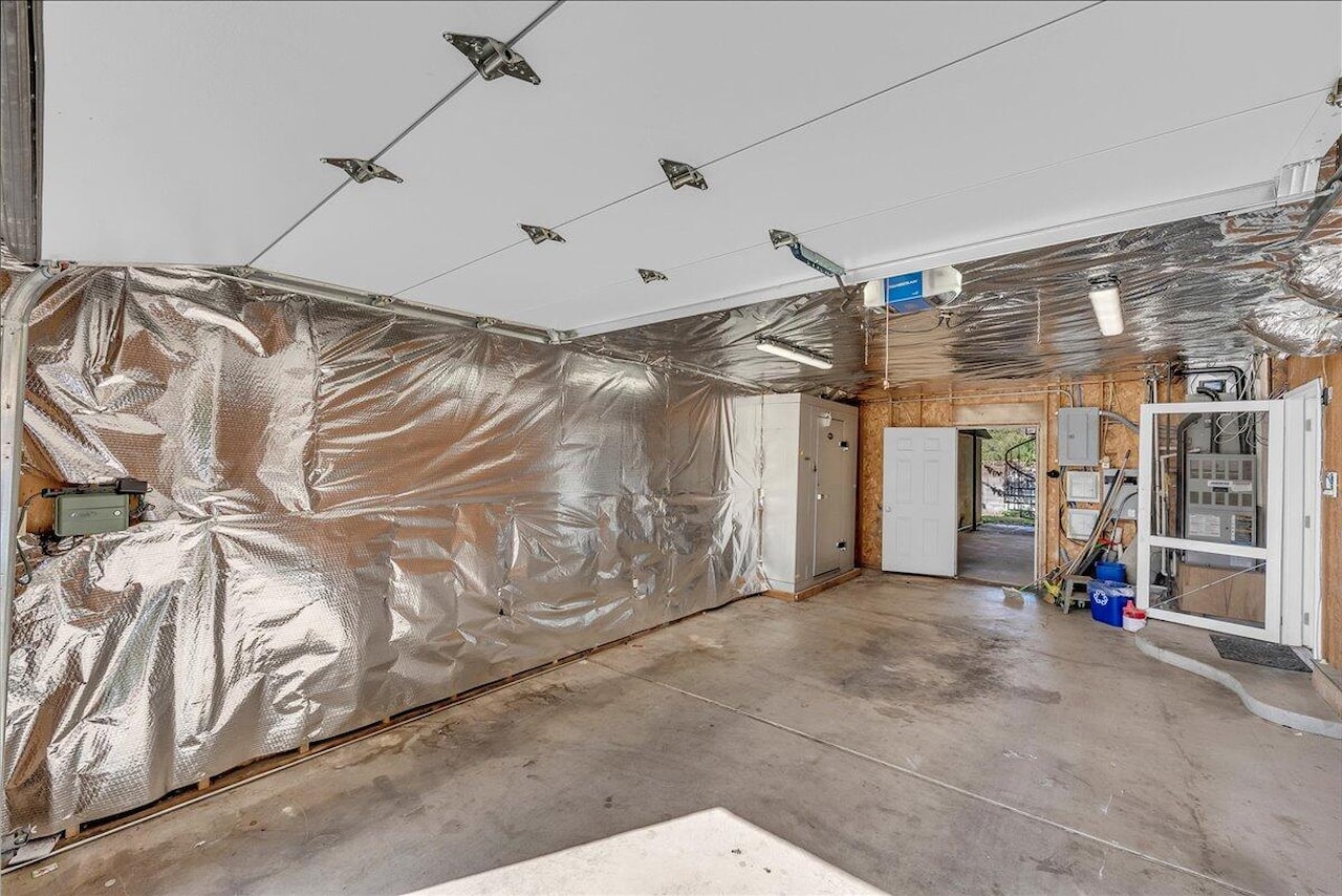 1009 N 2050  E St George, UT 84770 home for sale, MLS#25-263729 - Erika Rogers Photo 29