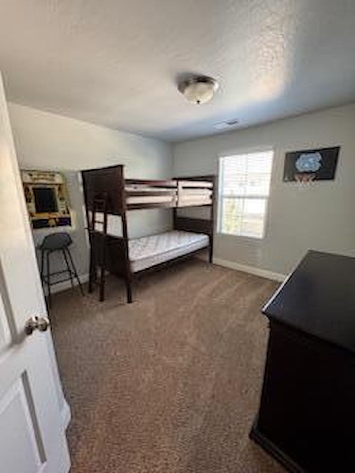 1892 Vacation LN Washington, UT 84780 home for sale, MLS#25-264885 - Erika Rogers Photo 13