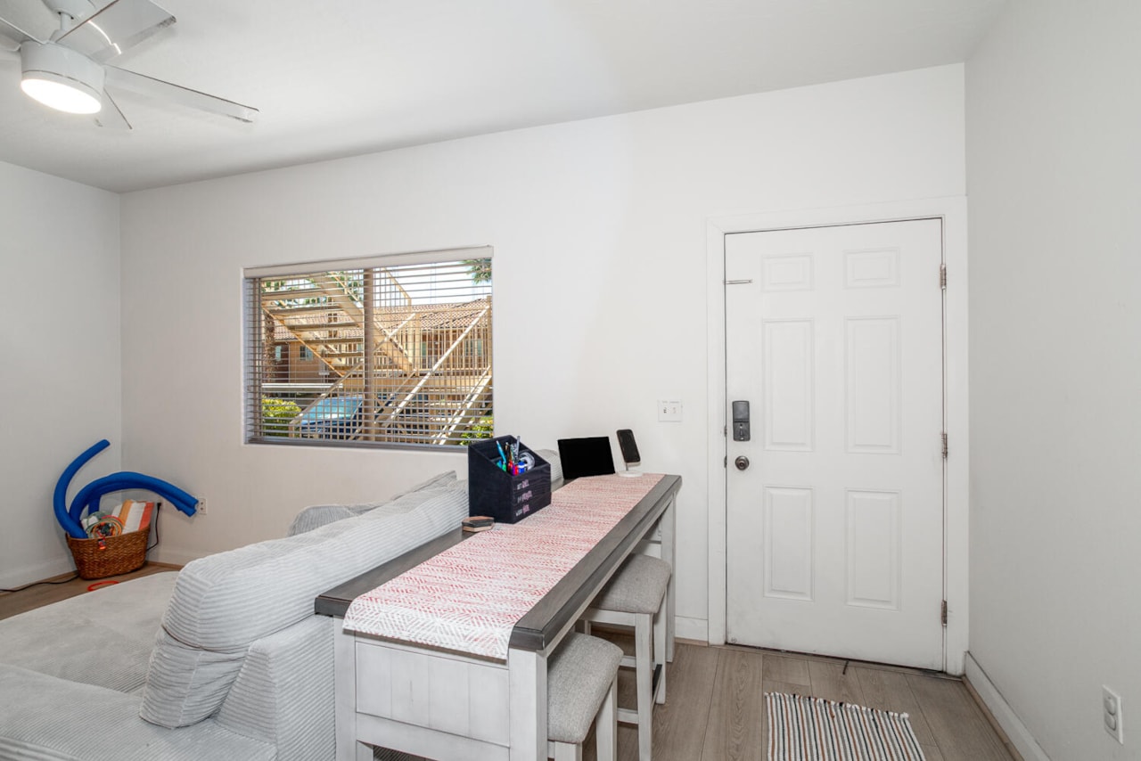 700 N Main ST #D3 Washington, UT 84780 condo for sale, MLS#25-265226 - Erika Rogers Photo 4