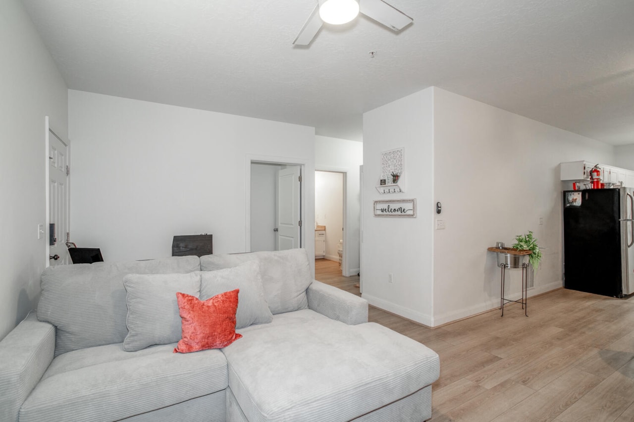 700 N Main ST #D3 Washington, UT 84780 condo for sale, MLS#25-265226 - Erika Rogers Photo 5