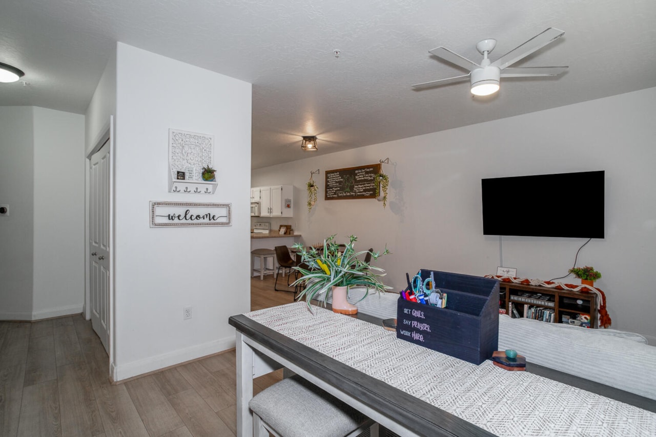 700 N Main ST #D3 Washington, UT 84780 condo for sale, MLS#25-265226 - Erika Rogers Photo 6