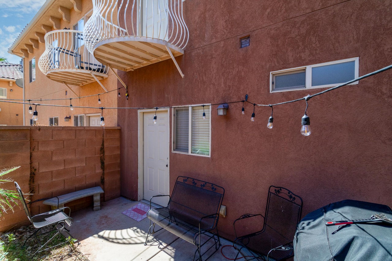 700 N Main ST #D3 Washington, UT 84780 condo for sale, MLS#25-265226 - Erika Rogers Photo 23