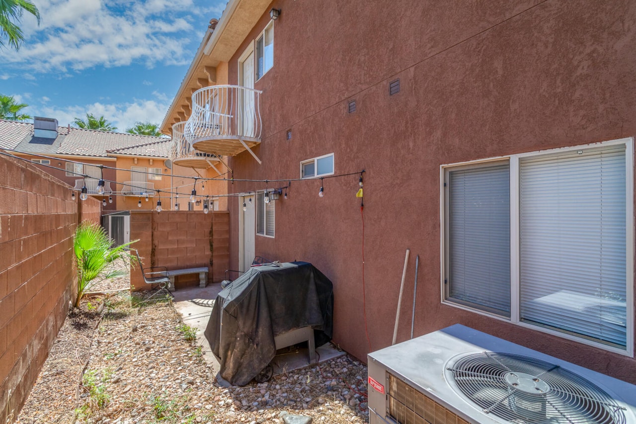 700 N Main ST #D3 Washington, UT 84780 condo for sale, MLS#25-265226 - Erika Rogers Photo 24