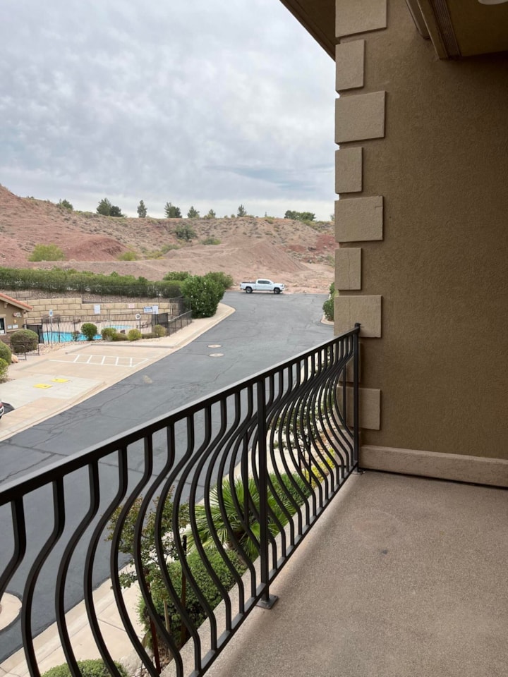 280 S Luce Del Sol DR #615 St George, UT 84770 condo for sale, MLS#25-265285 - Erika Rogers Photo 19
