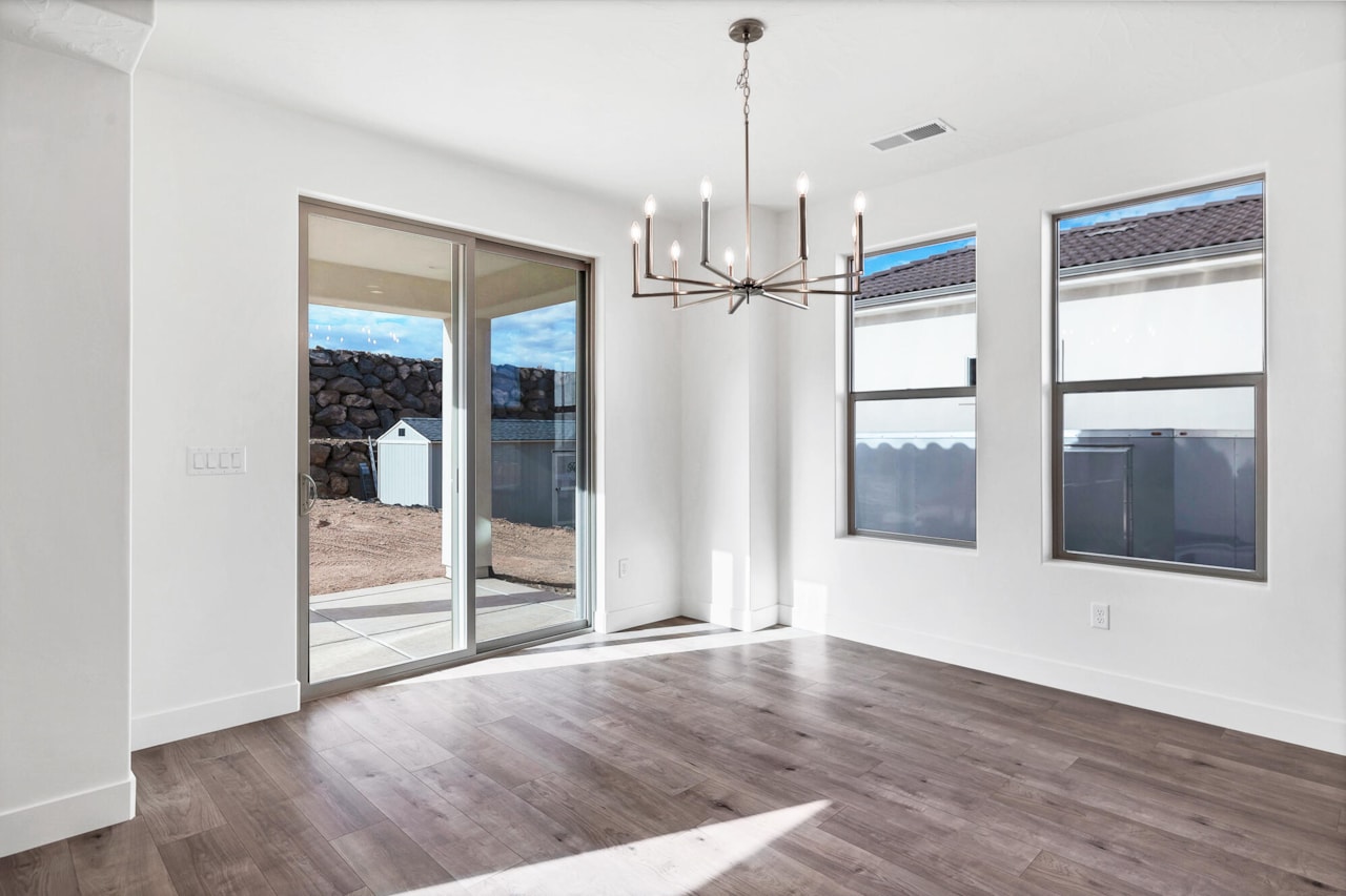 1344 E Andromeda ST Washington, UT 84780 home for sale, MLS#25-265316 - Erika Rogers Photo 19