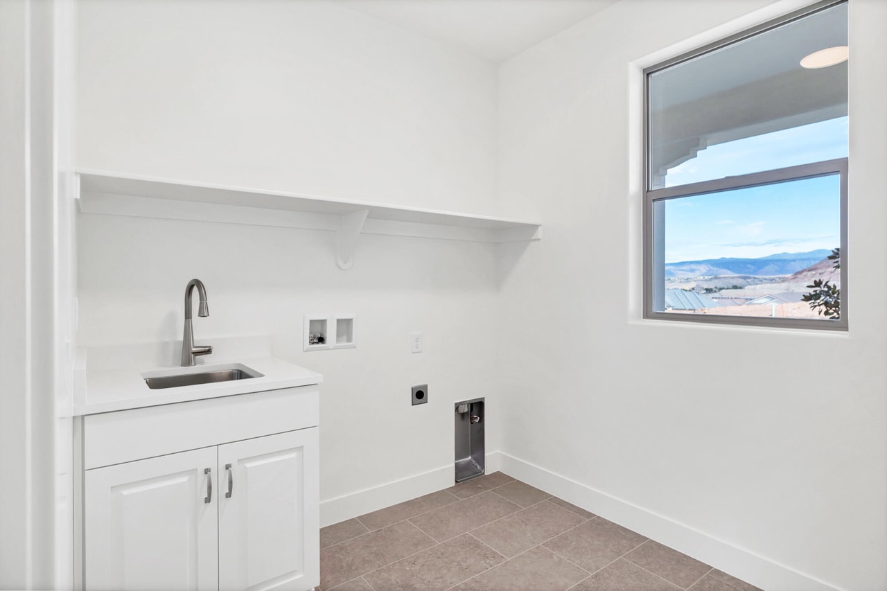 1344 E Andromeda ST Washington, UT 84780 home for sale, MLS#25-265316 - Erika Rogers Photo 20