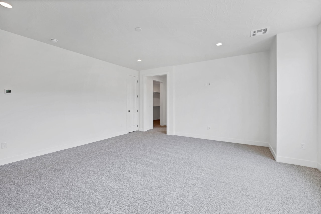 1344 E Andromeda ST Washington, UT 84780 home for sale, MLS#25-265316 - Erika Rogers Photo 24