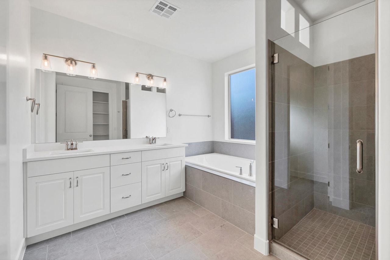 1344 E Andromeda ST Washington, UT 84780 home for sale, MLS#25-265316 - Erika Rogers Photo 26