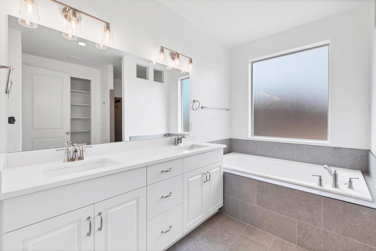 1344 E Andromeda ST Washington, UT 84780 home for sale, MLS#25-265316 - Erika Rogers Photo 28