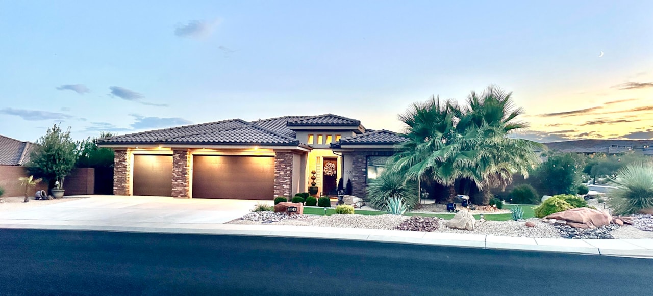 1593 N Park Ave Washington, UT 84780 home for sale, MLS#25-265343 - Erika Rogers