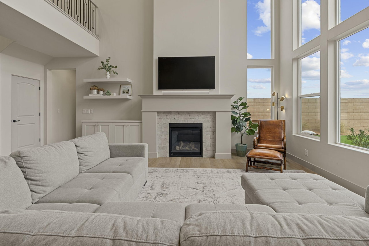 702 Juniper Hill DR St George, UT 84790 home for sale, MLS#25-265366 - Erika Rogers Photo 11