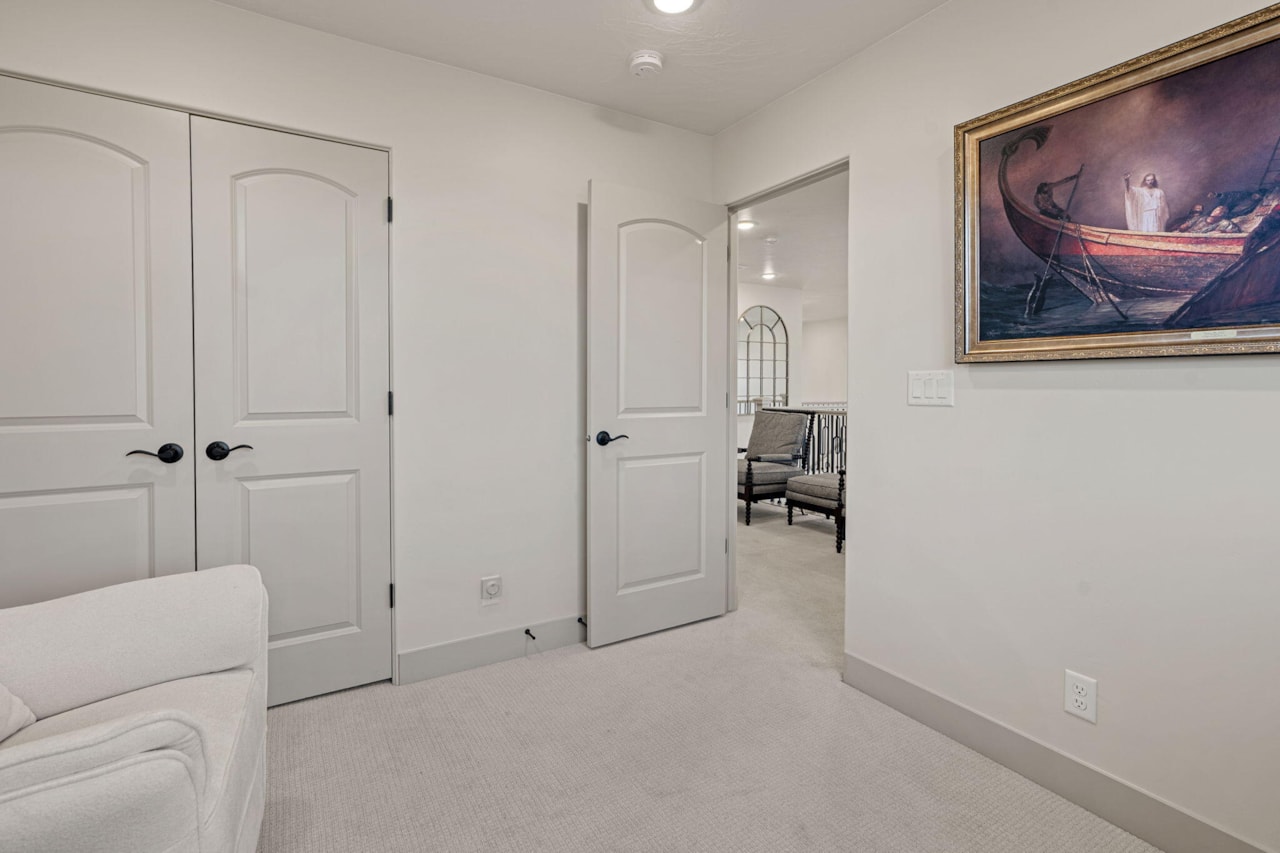 702 Juniper Hill DR St George, UT 84790 home for sale, MLS#25-265366 - Erika Rogers Photo 32