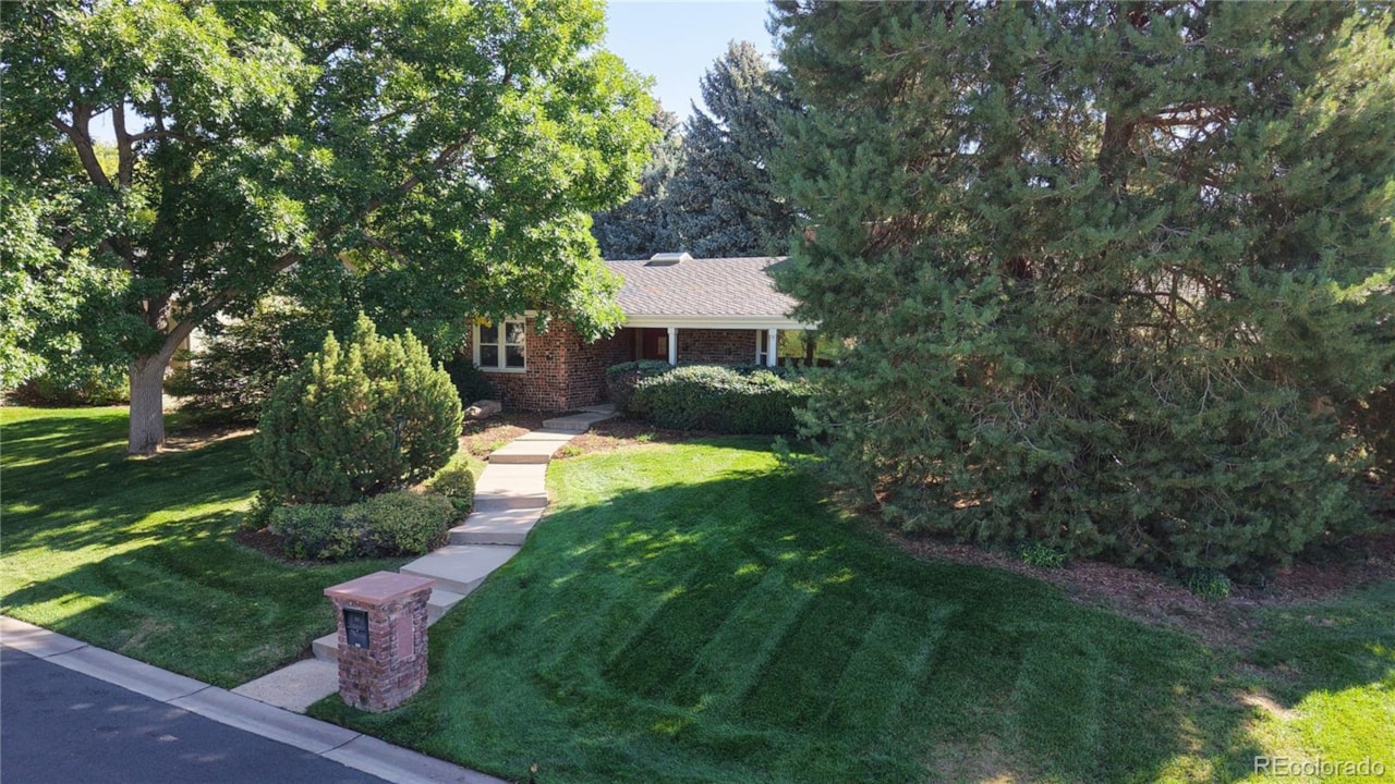 4020 S Holly St Southmoor Vista Situated in the highly desirable Southmoor Vista neighborhood, this privately located 4-bedroom,... Cherry Hills Village Arapahoe CO 80111 7953537 home for sale $1,750,000 7953537
