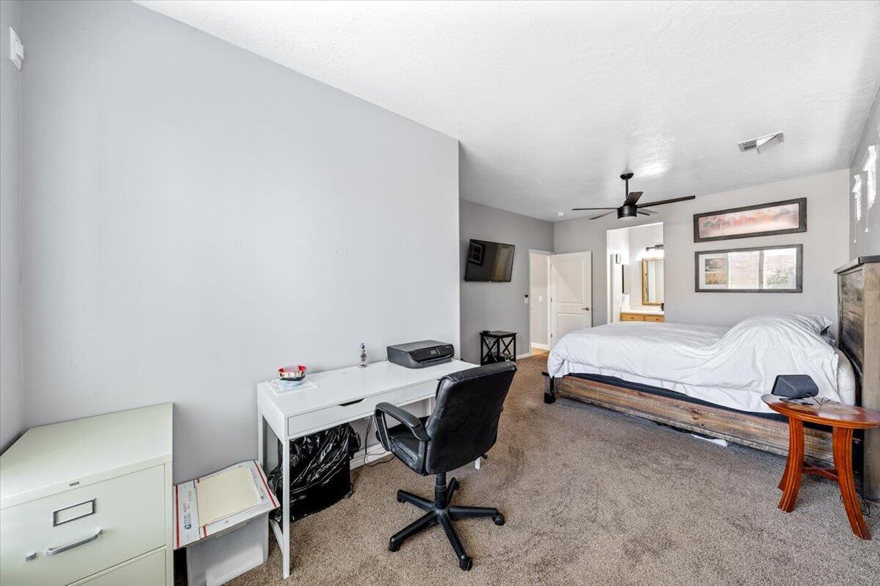 2445 E White Horse DR Washington, UT 84780 home for sale, MLS#25-265374 - Erika Rogers Photo 31