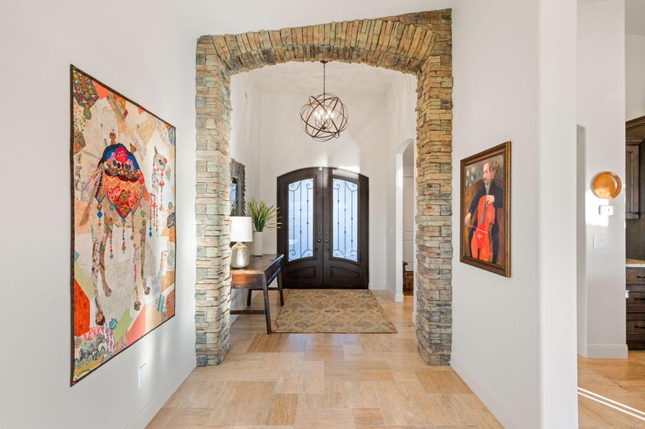 1696 S 1380  W St George, UT 84770 home for sale, MLS#25-265393 - Erika Rogers Photo 7