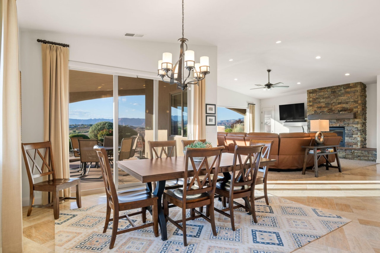 1696 S 1380  W St George, UT 84770 home for sale, MLS#25-265393 - Erika Rogers Photo 18