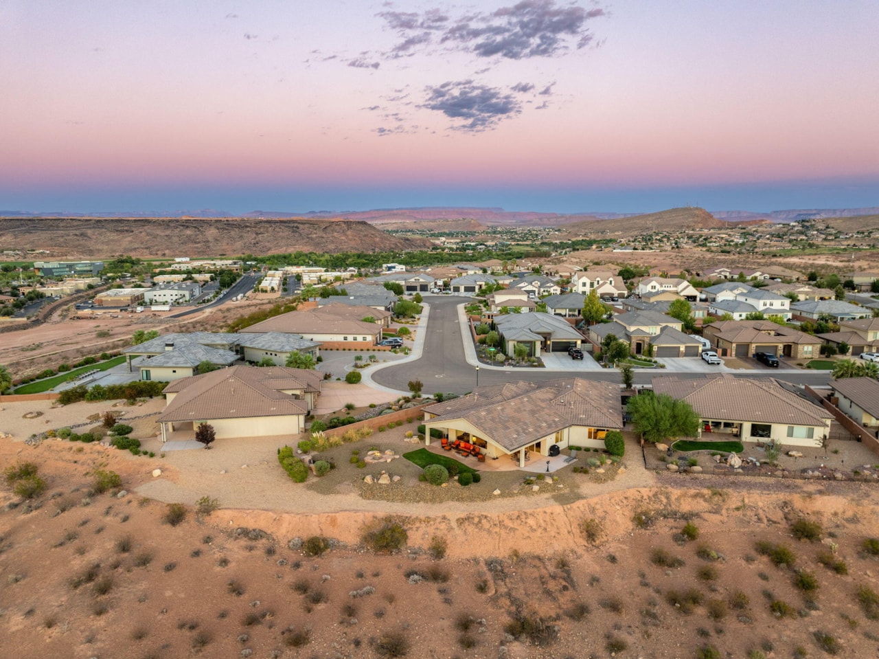 1696 S 1380  W St George, UT 84770 home for sale, MLS#25-265393 - Erika Rogers Photo 54