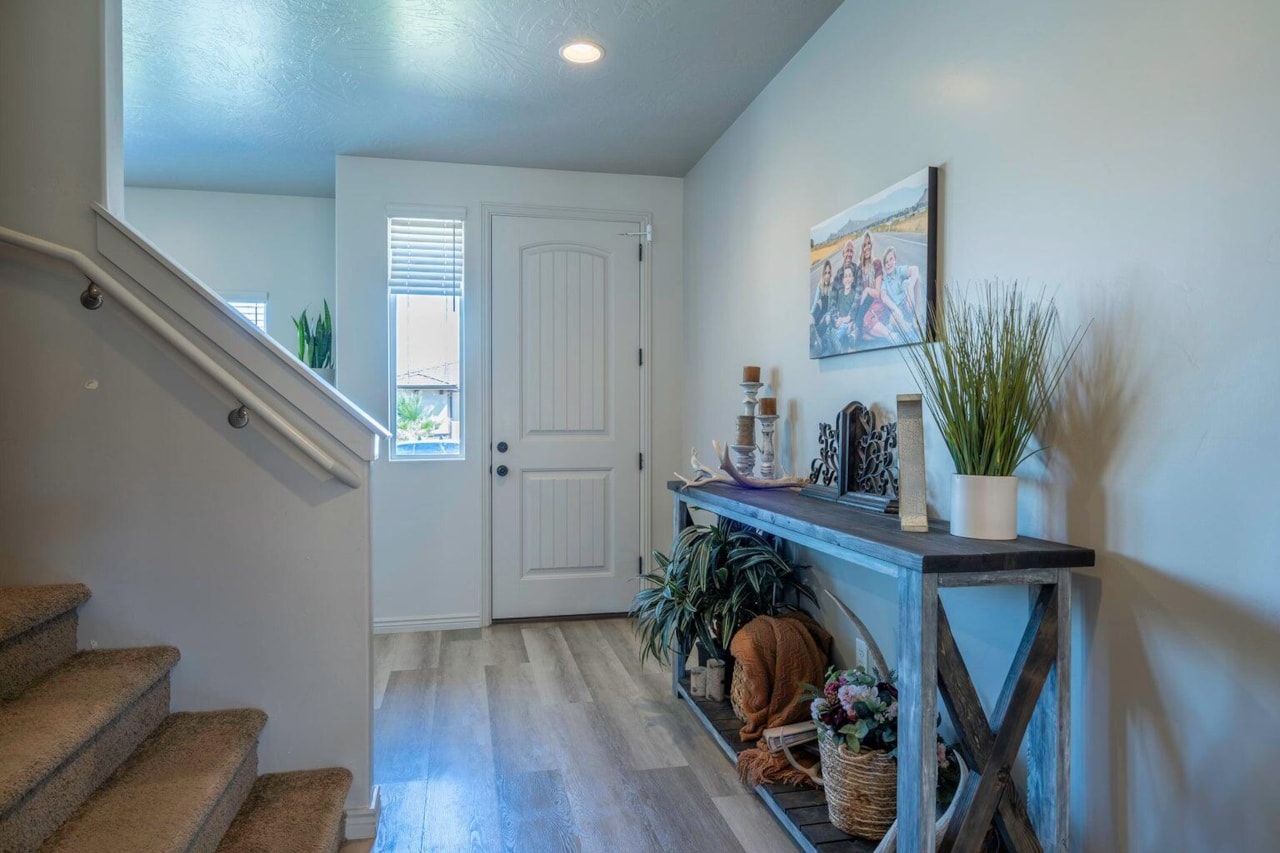 3224 Sugar Maple DR St George, UT 84790 home for sale, MLS#25-265498 - Erika Rogers Photo 5