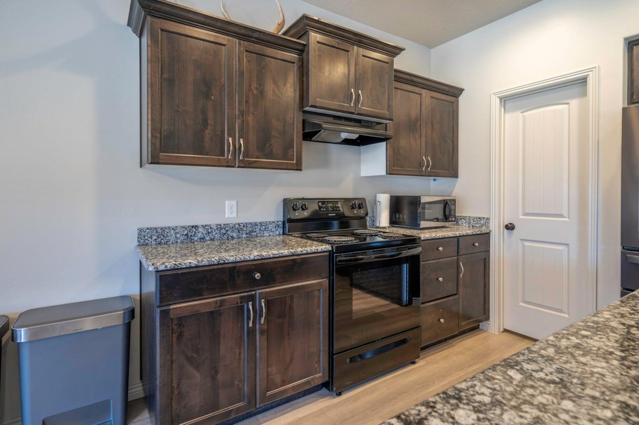 3224 Sugar Maple DR St George, UT 84790 home for sale, MLS#25-265498 - Erika Rogers Photo 10